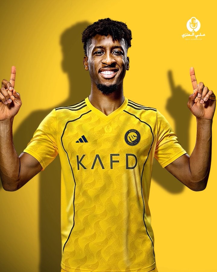 科曼今日抵达利雅得胜利，官方签约仪式于俱乐部总部举行