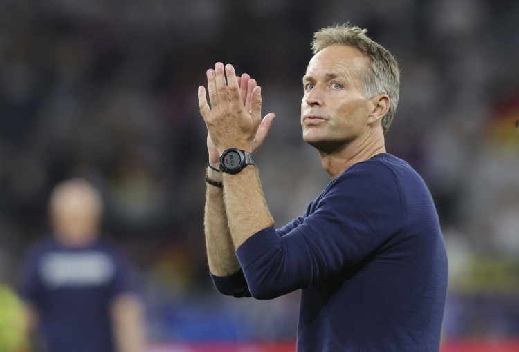 尤尔曼德：唯药厂让我想重执教鞭，比赛中时刻出色才能成顶级球队